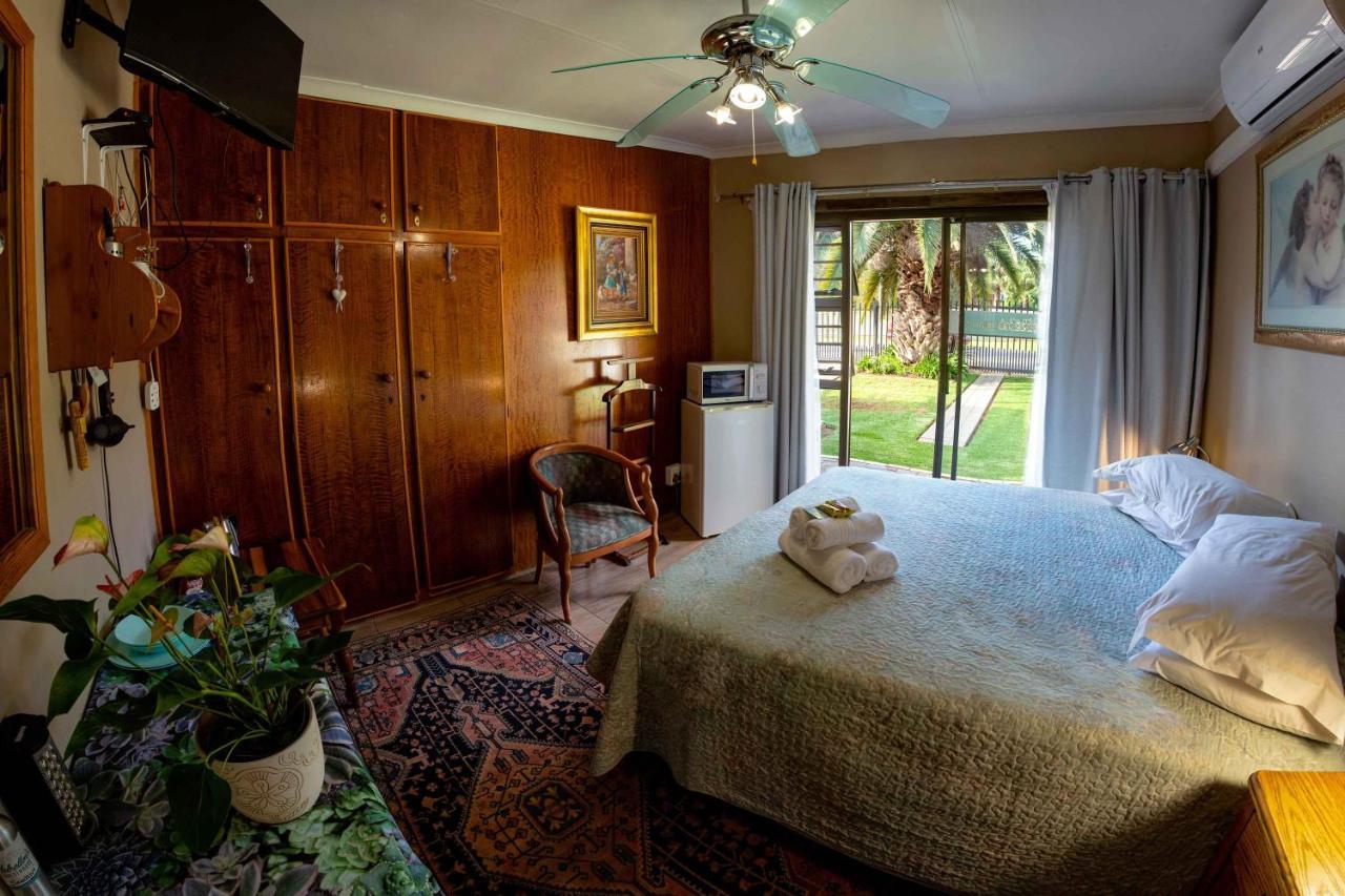Melsetter'S Guesthouse Bloemfontein Exterior photo
